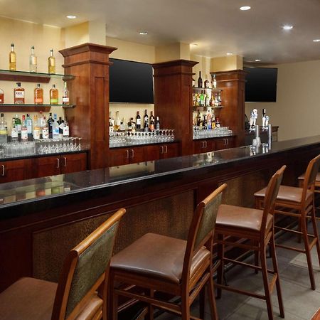 Doubletree Boston North Shore דנברס מראה חיצוני תמונה