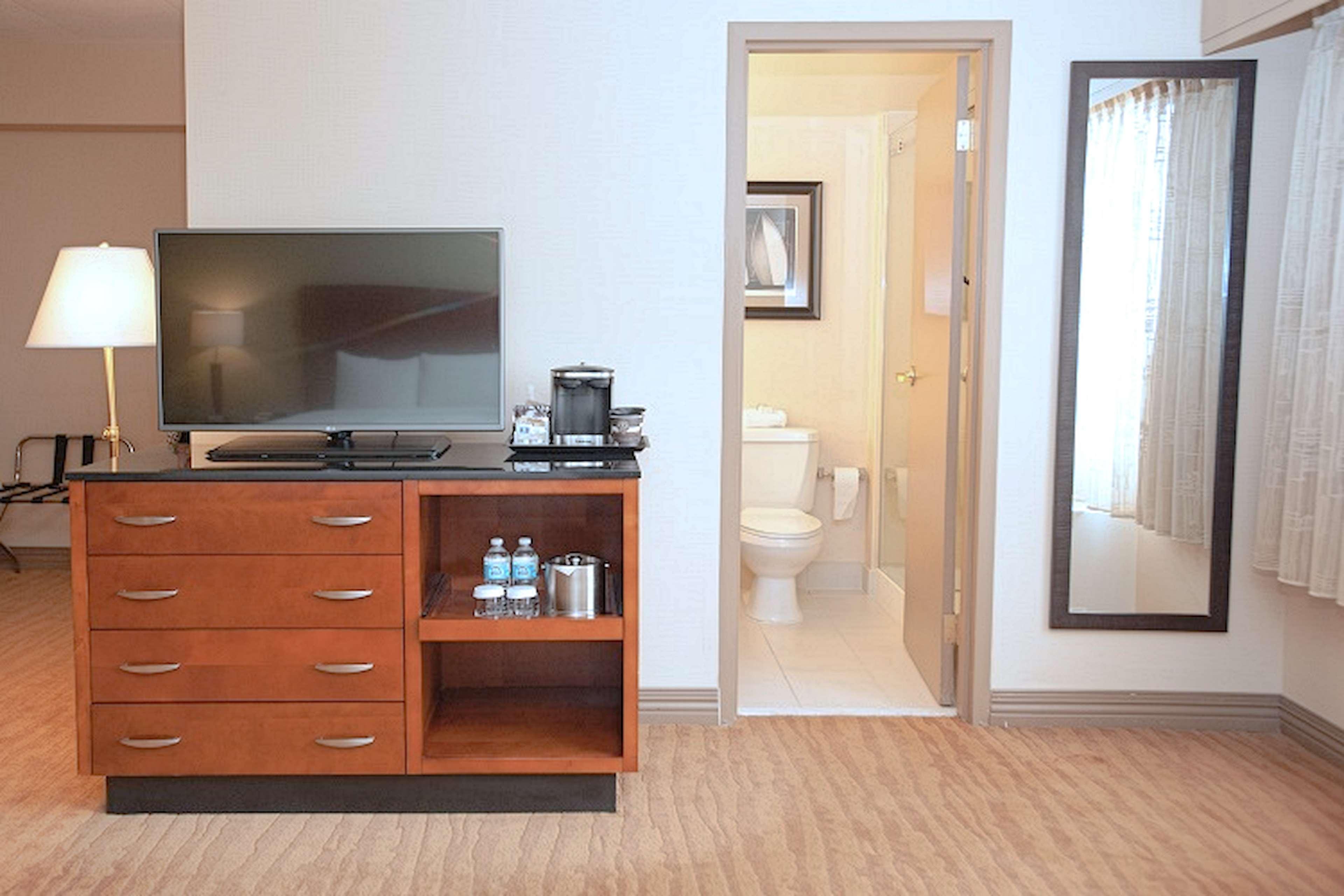 Doubletree Boston North Shore דנברס מראה חיצוני תמונה