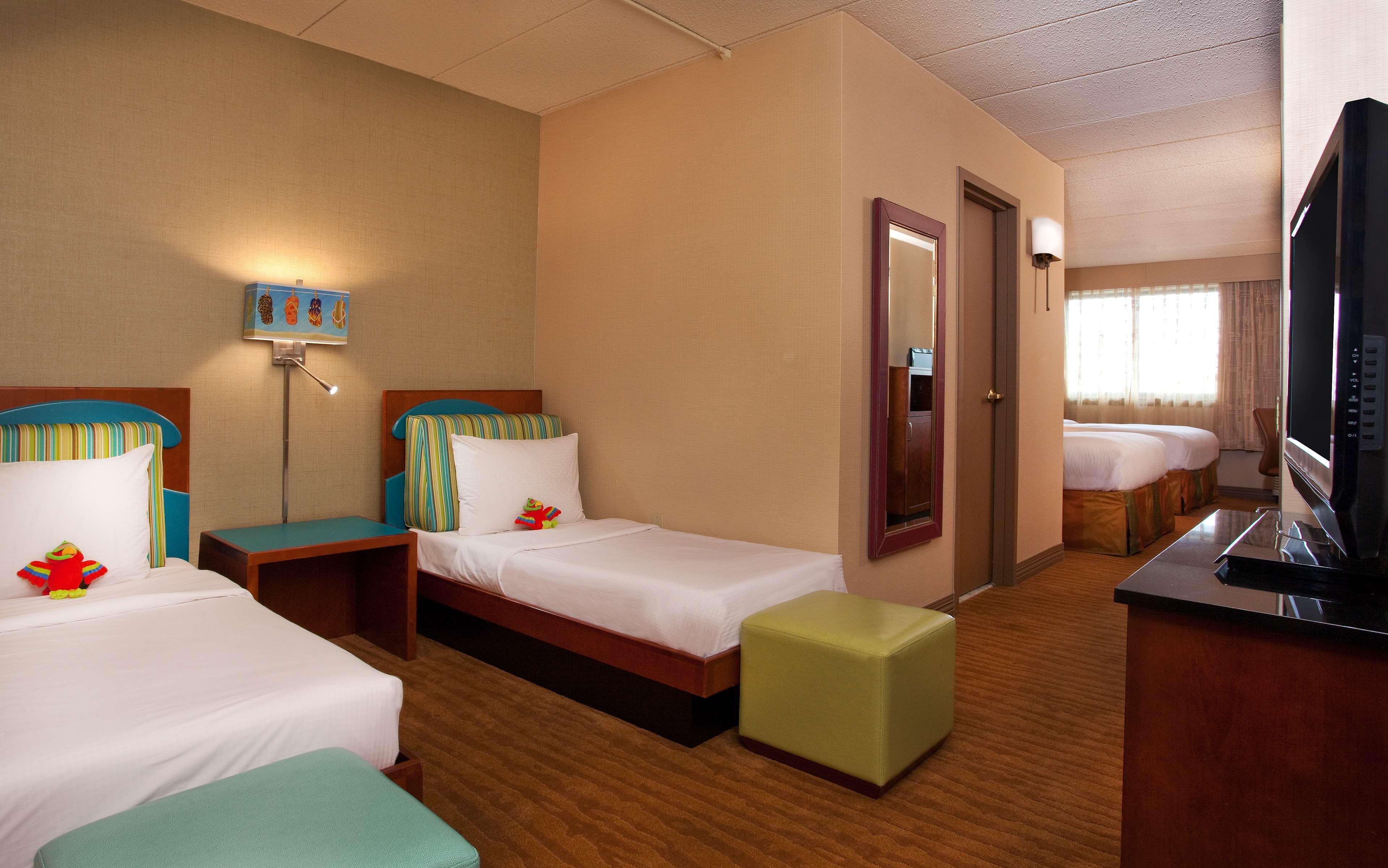 Doubletree Boston North Shore דנברס מראה חיצוני תמונה