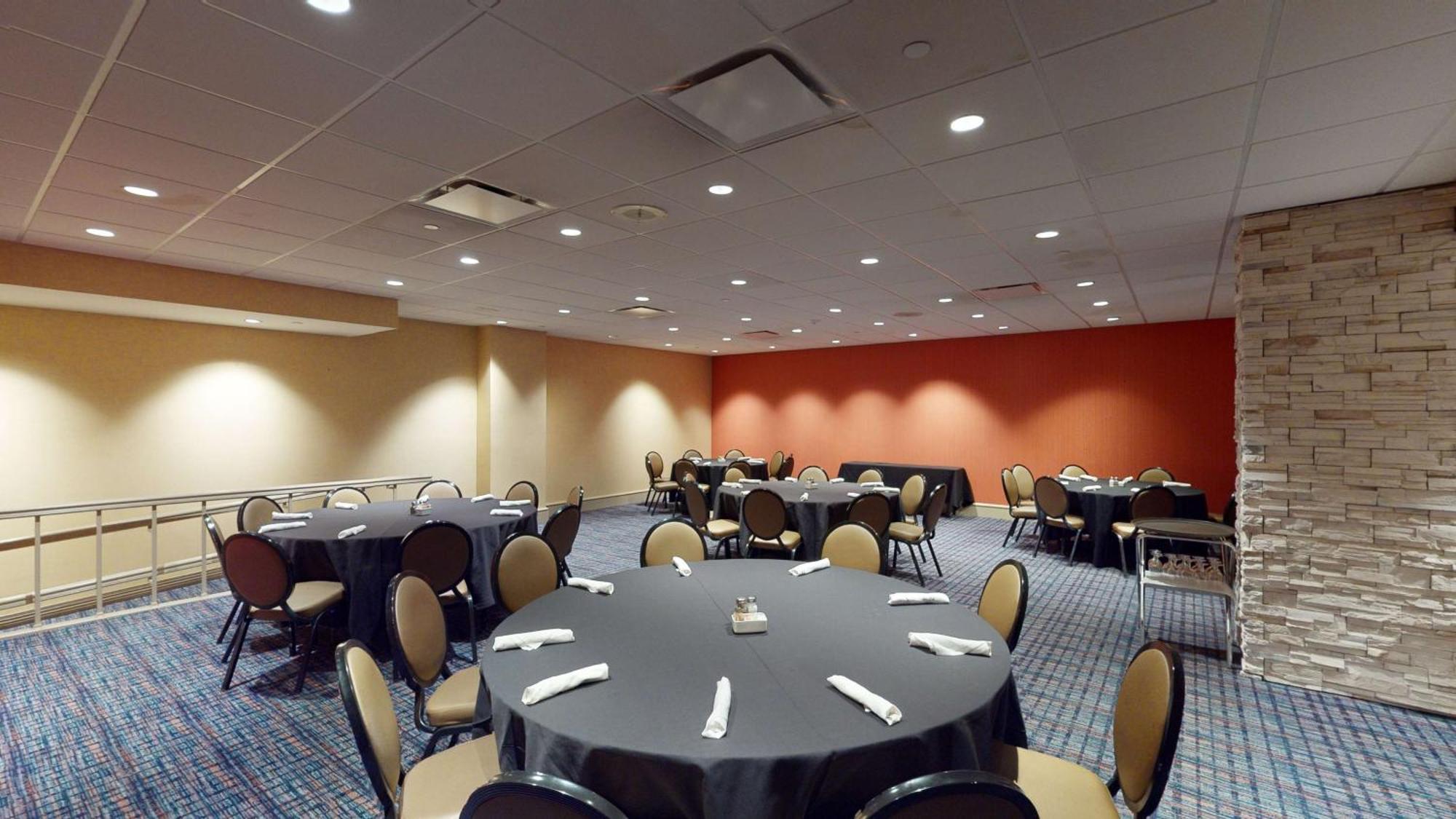 Doubletree Boston North Shore דנברס מראה חיצוני תמונה